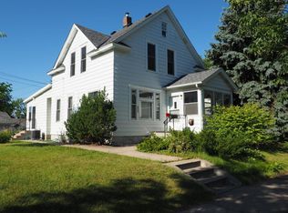 390 Hatch Ave, Saint Paul, MN 55117
