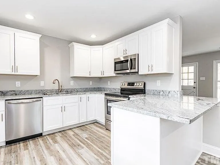 3113 Idlewood Village Dr — Photo 8