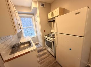 122 Wade St #3E, Jersey City, NJ 07305