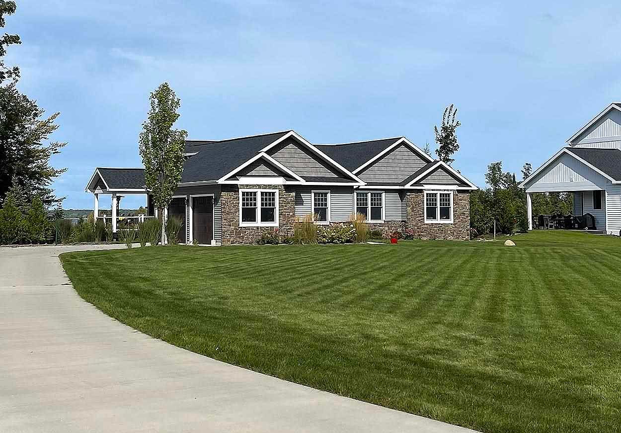 13003 Robins Ridge Rd, Charlevoix, MI 49720 MLS 472176 Zillow