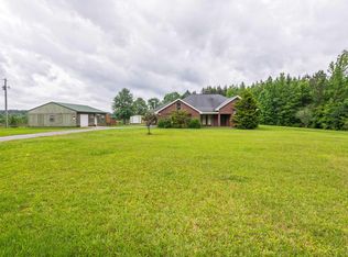 84 Gray Rd, Sumrall, MS 39482