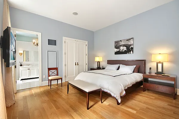 Rented by Compass | media 3