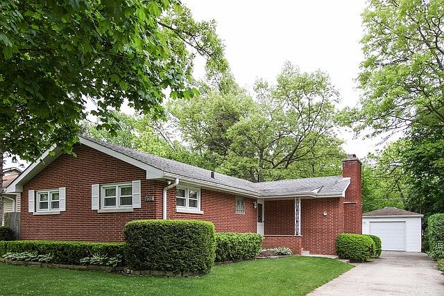 1st image of 10433 W Bairstow Ave