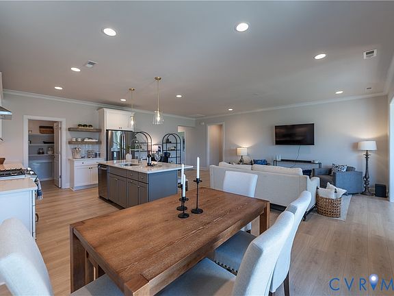 6th image of this home