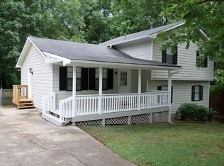 828 Sangria Ct, Lawrenceville, GA