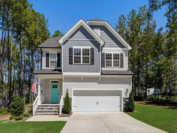 438 Badger Pass Dr, Clayton, NC 27527