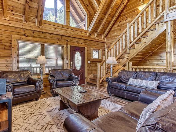 5th image of 1728 Summit View Way