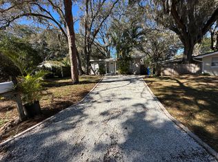 524 6th Ave NE, Largo, FL 33770