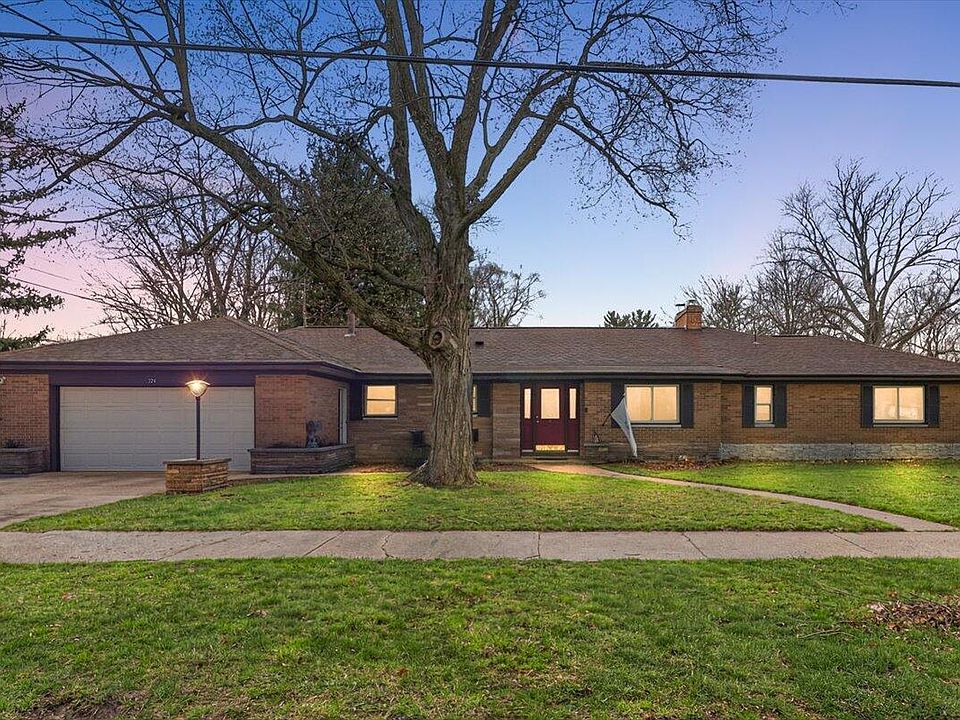 1st image of 724 Columbia Ave