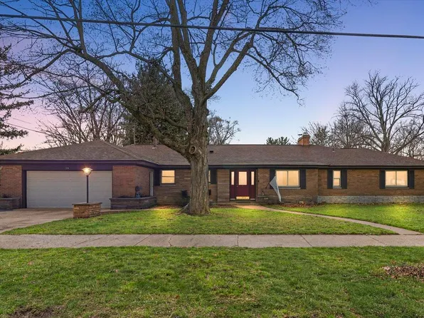 724 Columbia Ave, Holland, MI 49423