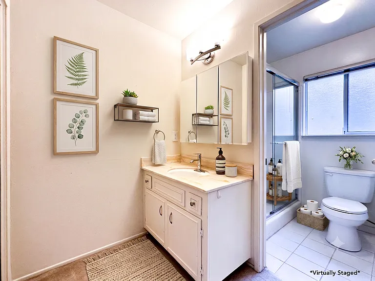 116 Granada Way — Photo 15