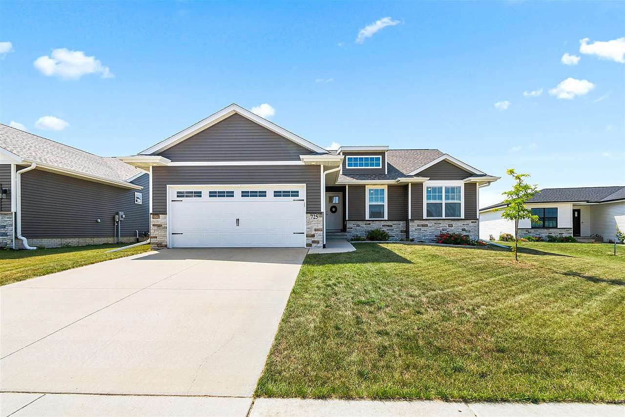 725 Pace Ct, North Liberty, IA 52317 MLS 202304066 Zillow