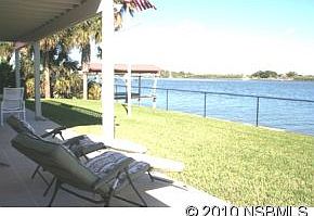 1st image of 1213 Commodore Dr
