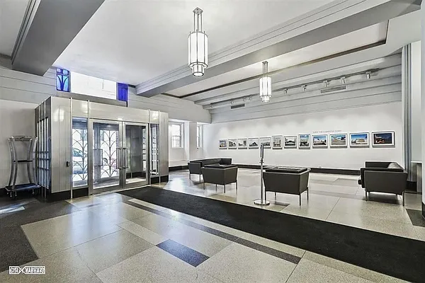 Rented by Corcoran | media 13