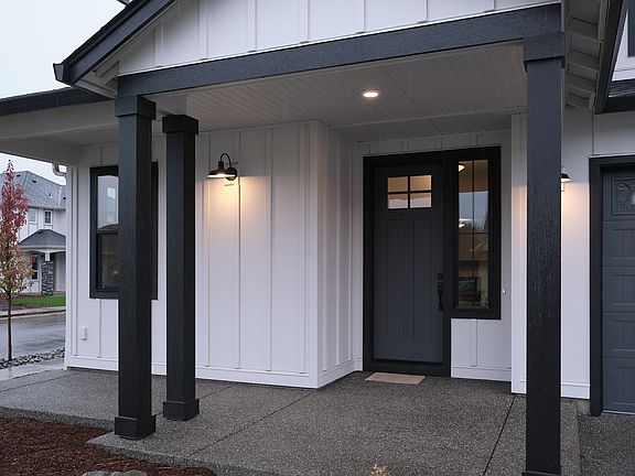 2nd image of 8104 NE 168th Pl
