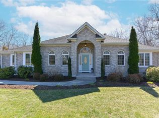 29 Farm Rd, Rehoboth, MA 02769