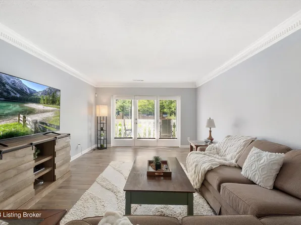 8625 Shelbyville Rd APT 101, Bellemeade, KY 40222