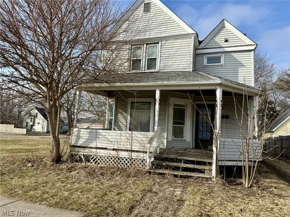 320 Water St, Chardon, OH 44024