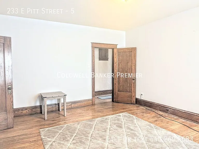 233 E Pitt St #5 — Photo 9