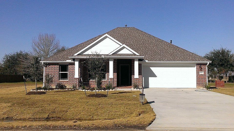 1st image of 12826 Bergeron Dr