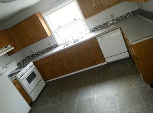412 Curtis St NE, Grand Rapids, MI 49505