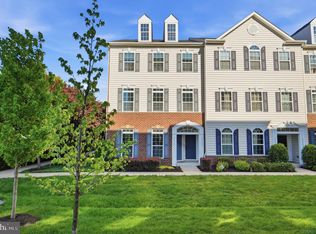 24686 Footed Ridge Ter, Sterling, VA 20166