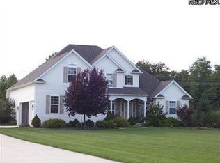 7726 Heritage Way, Amherst, OH 44001