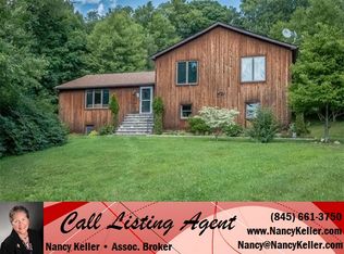 584 Depot Hill Rd, Poughquag, NY 12570