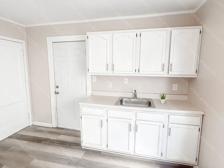 1578 Chestnut St #1 — Photo 9