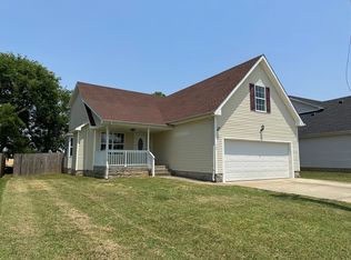 132 N Cavalcade Cir, Oak Grove, KY 42262