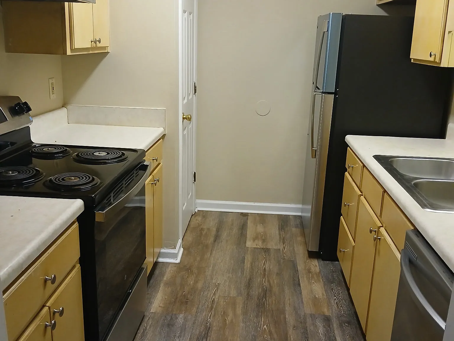3 bed, 1275 sqft, $1,025 — Photo 3