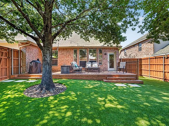 3rd image of 3636 Bent Ridge Dr