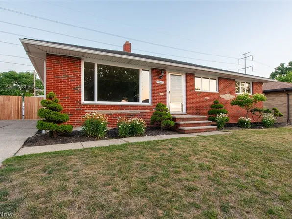 9567 Idlewood Dr, Brooklyn, OH 44144