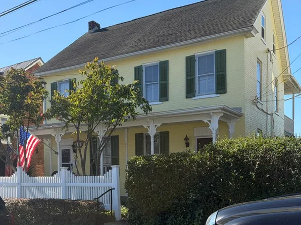 24 E 5th St #10, Waynesboro, PA 17268