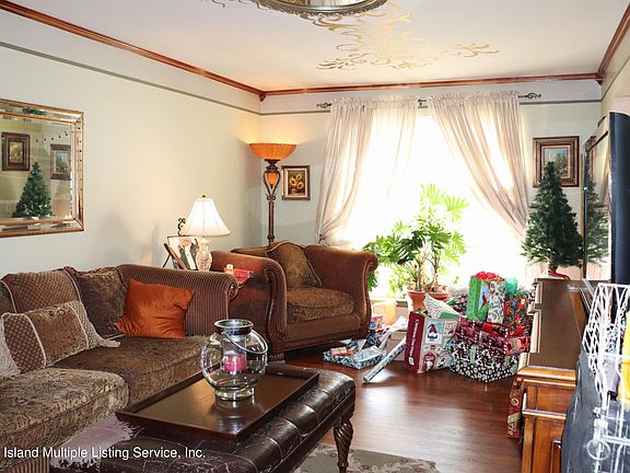 3rd image of 59 Isernia Ave