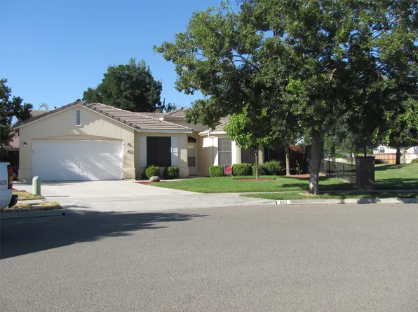 662 Woodridge Ct, Lemoore, CA 93245