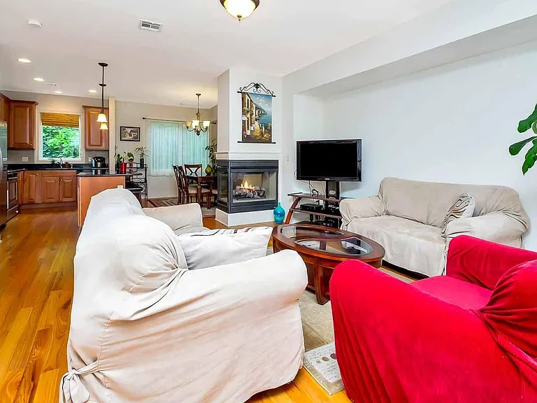 630 Valley Brook Ave #19 — Photo 12