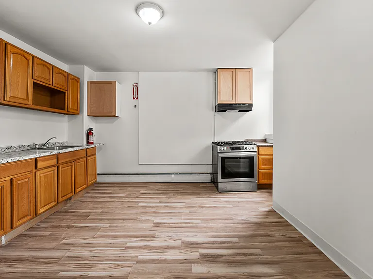 243 Hamilton Ave #1 — Photo 10