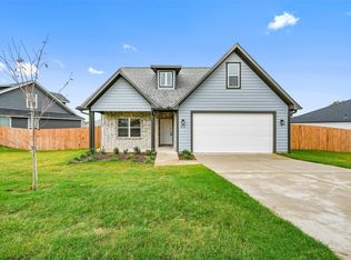 829 Feather Edge Dr, Springtown, TX 76082