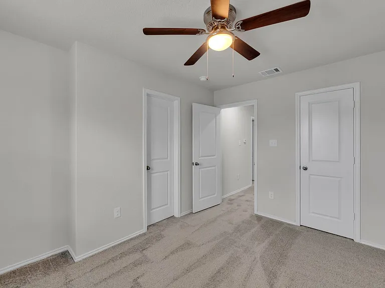 7356 Misty Ridge Dr — Photo 15