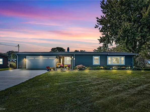 12104 Alton Dr, Grafton, OH 44044