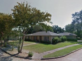 10714 Shannon Hills Dr, Houston, TX 77099