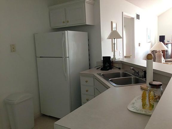 4th image of 29955 Zachary Ln