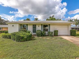 35 Lanai Cir #35, Naples, FL 34112