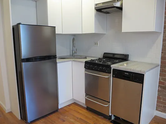 Rented by Centric New York | media 10