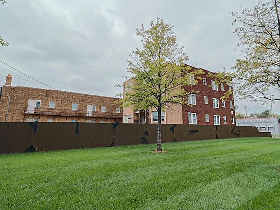 5th image of 306 E Pine St #308