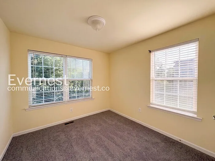 6137 Hanlon St — Photo 20
