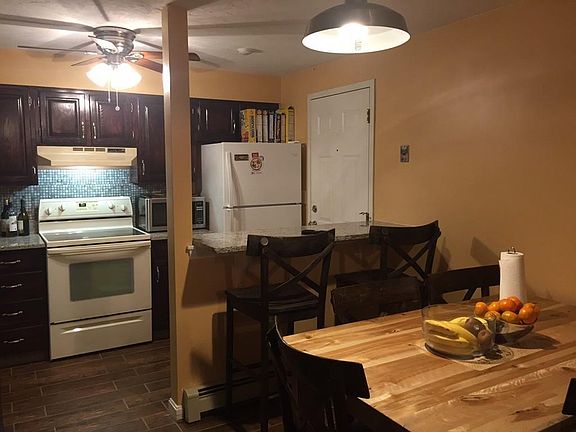 2nd image of 610 S Franklin St APT F204