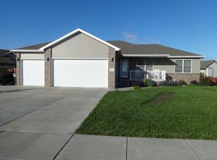 4630 W Whisperwood St, Lincoln, NE 68528