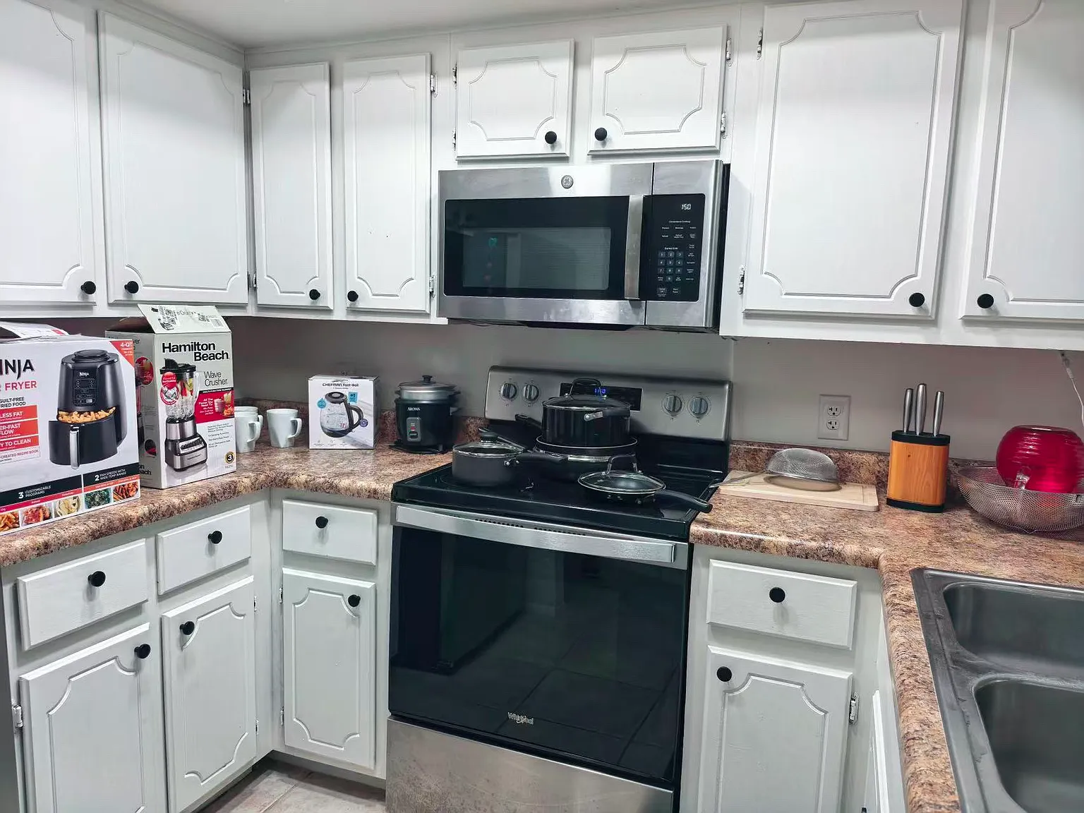 2 bed, 900 sqft, $1,000 — Photo 2